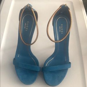 BNIB Blue & Gold Gucci Kelis heels